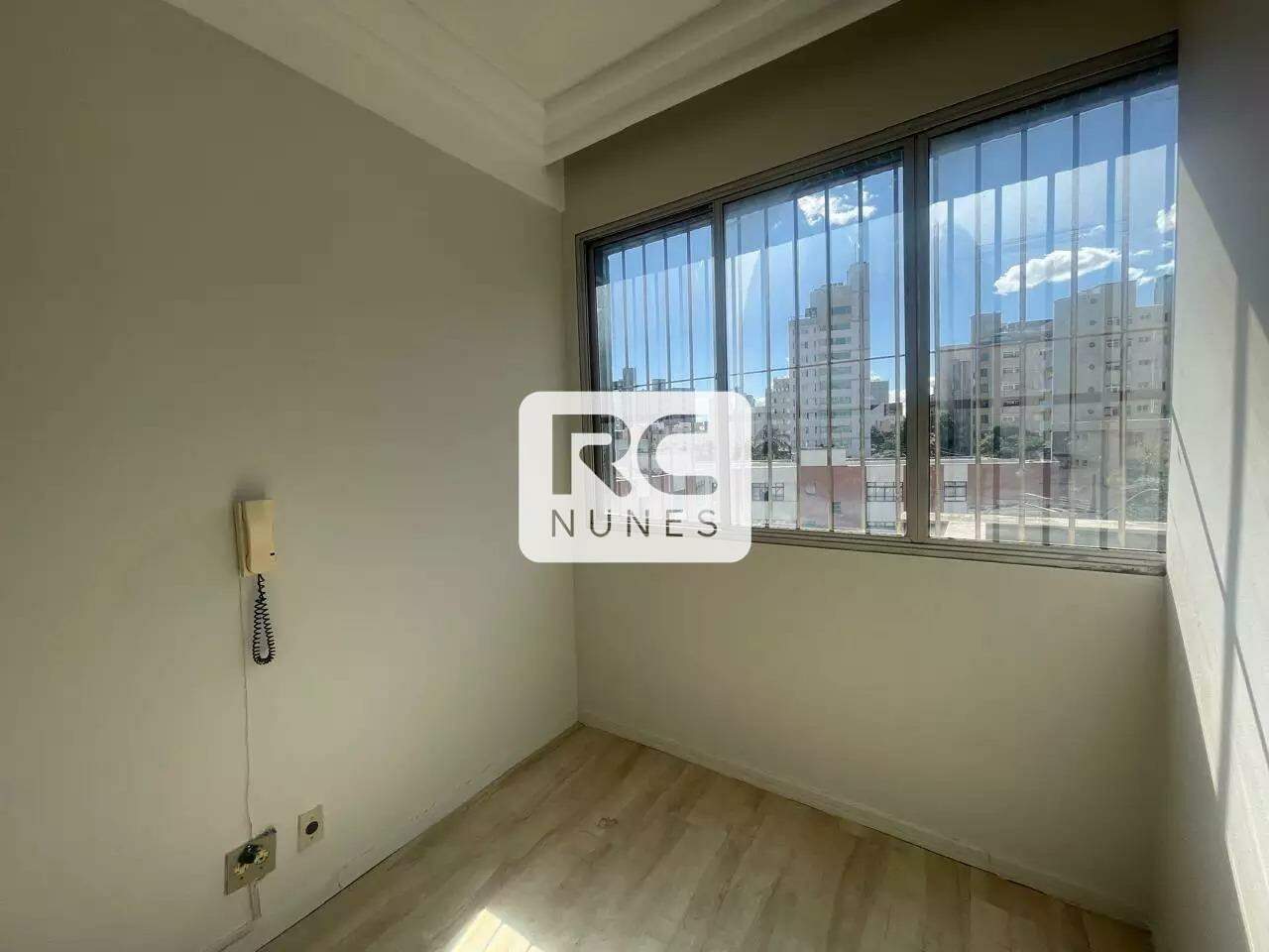 Conjunto Comercial / Sala à venda no Sion: 