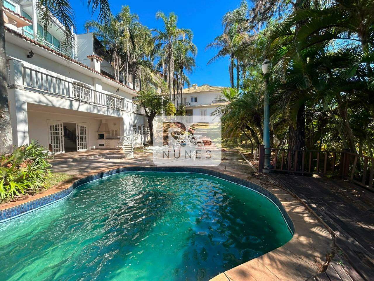 Casa para aluguel no Santa Lúcia: 