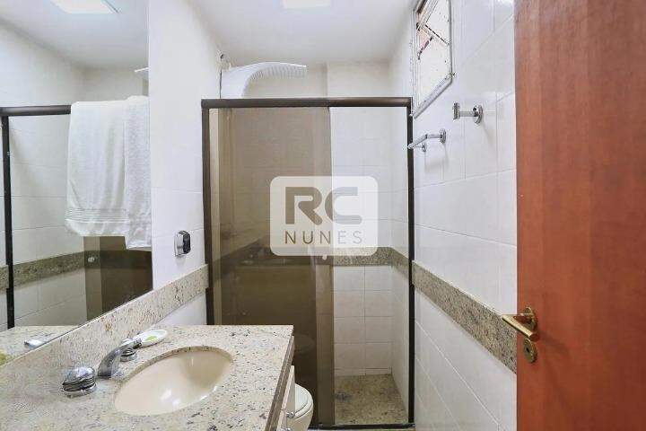 Apartamento à venda no Lourdes: 