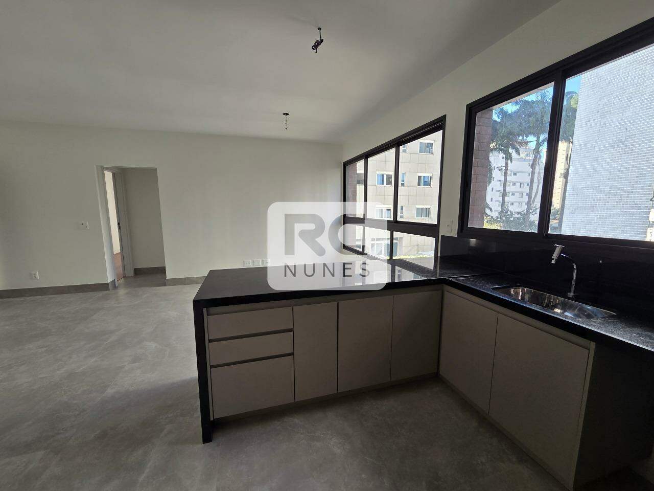 Apartamento à venda no Lourdes: cozinha