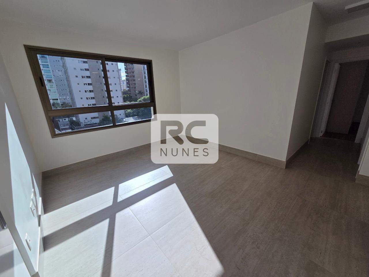 Apartamento à venda no Lourdes: sala