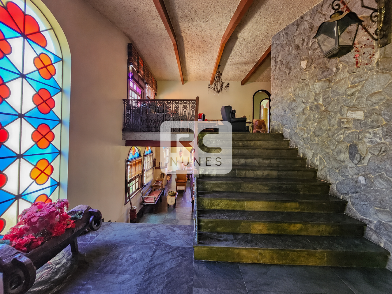 Casa para aluguel no Santa Lúcia: 