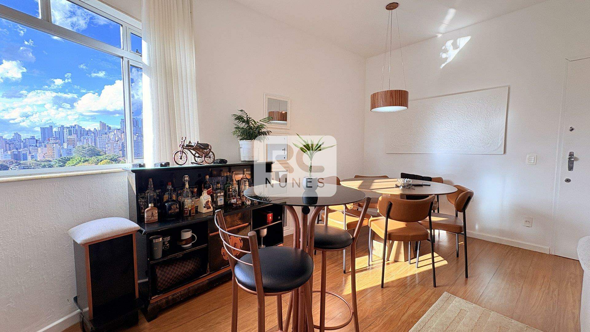 Apartamento à venda no Santa Lúcia: 