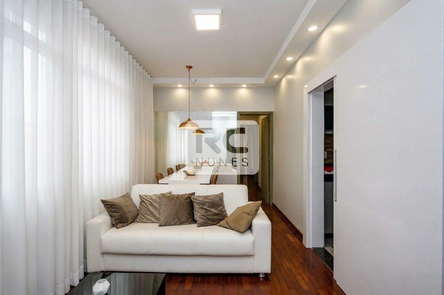 Apartamento à venda no Santa Lúcia: 