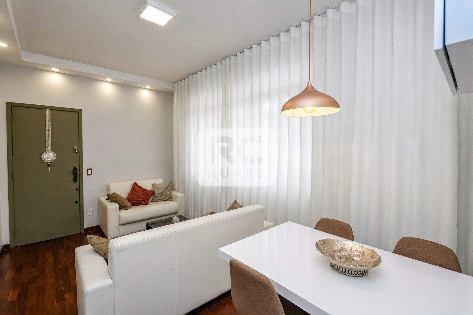 Apartamento à venda no Santa Lúcia: 