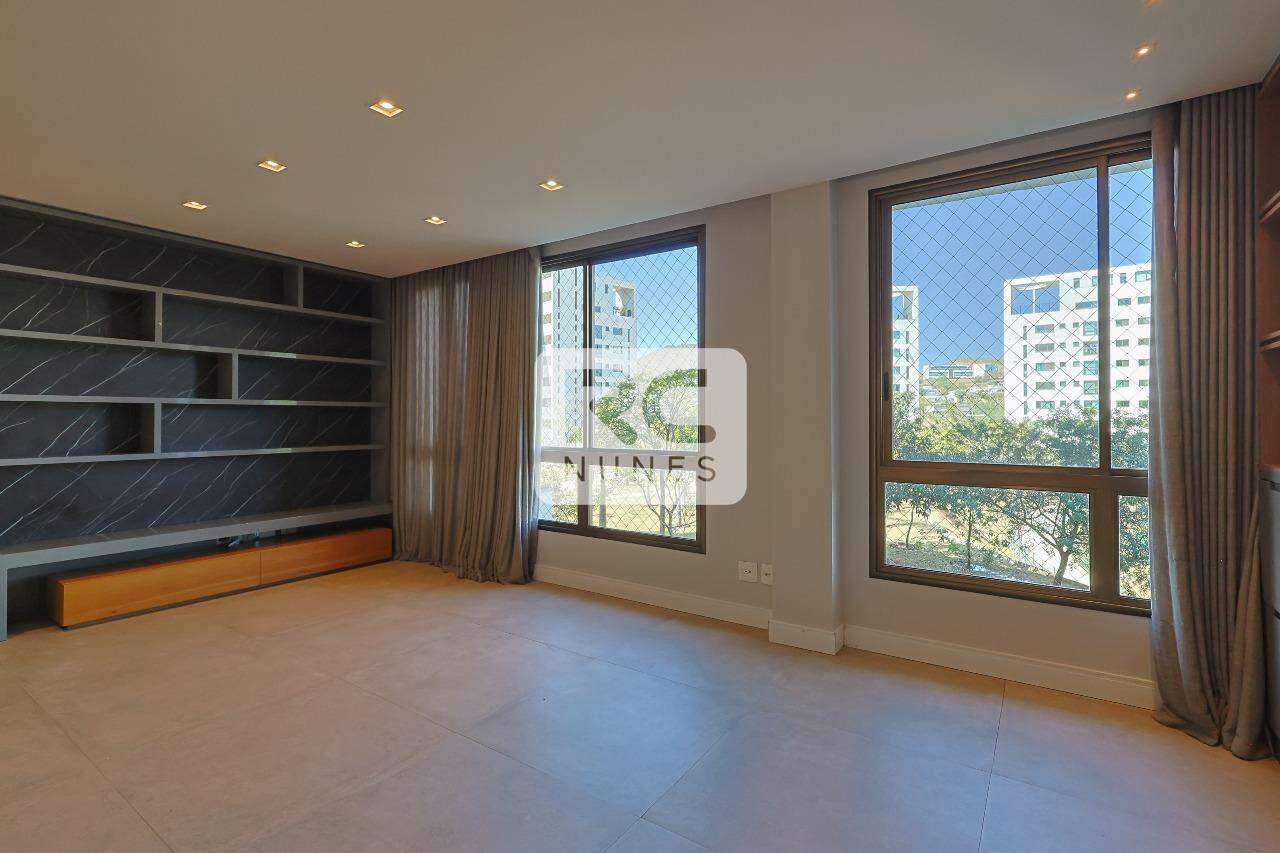 Apartamento para aluguel no Vale dos Cristais: 