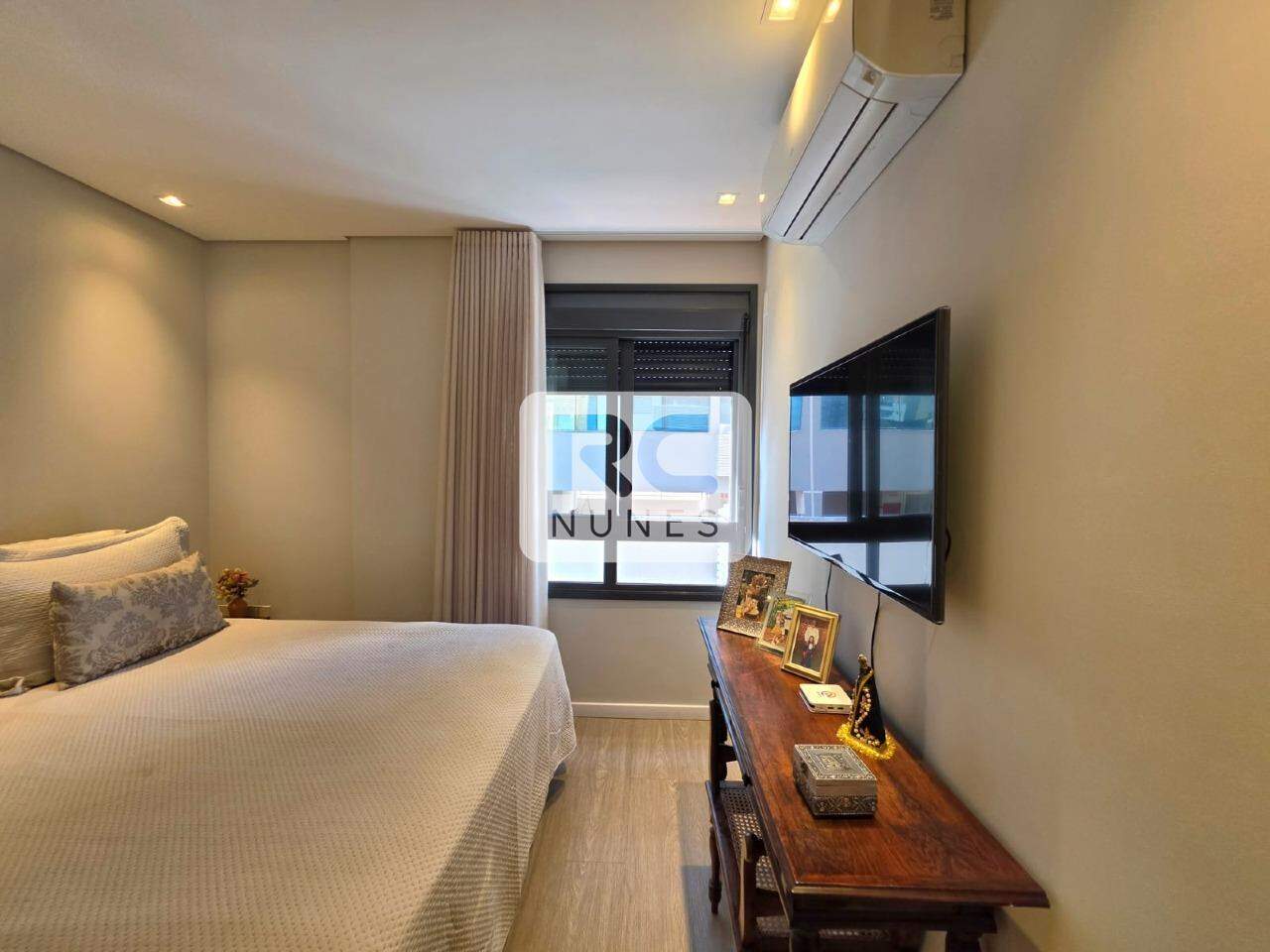 Apartamento à venda no Lourdes: 