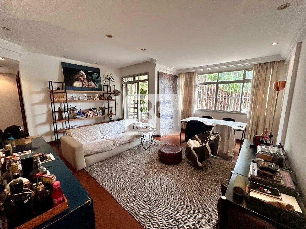 Apartamento à venda no Vila Paris: 