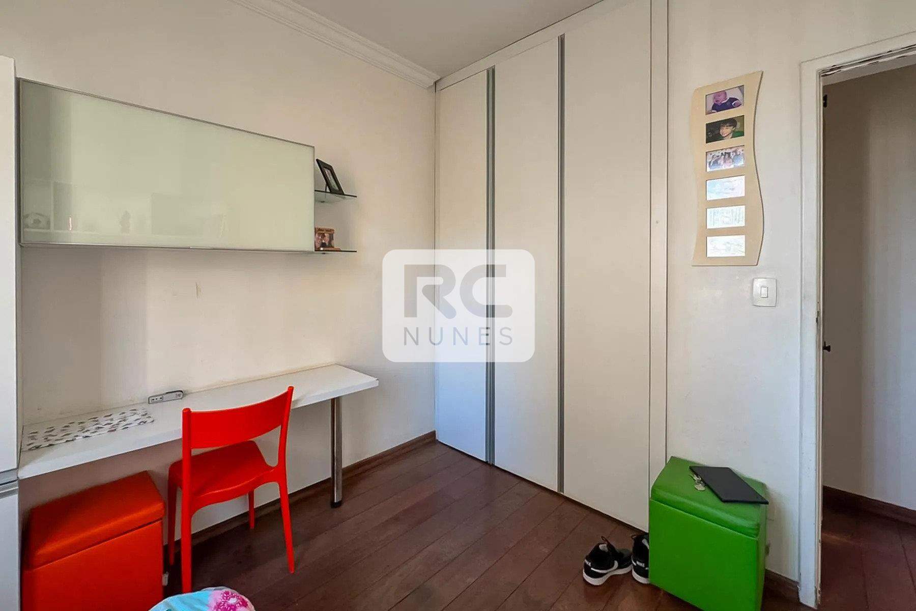 Apartamento à venda no Gutierrez: 