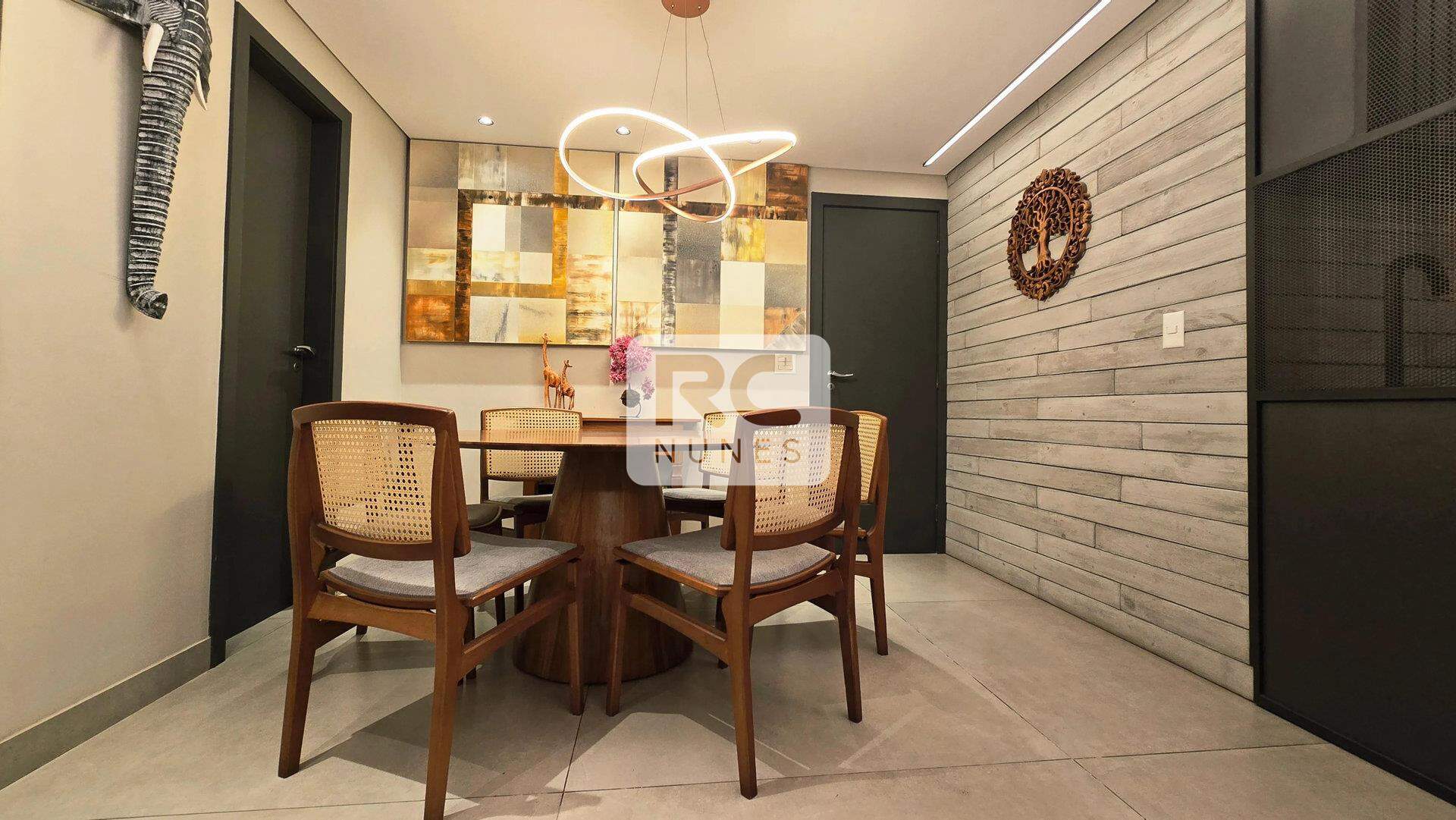 Apartamento à venda no Santo Agostinho: 