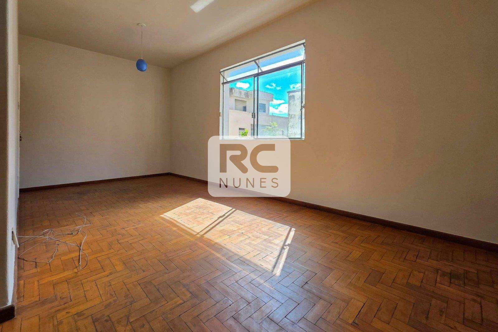 Apartamento à venda no Gutierrez: 