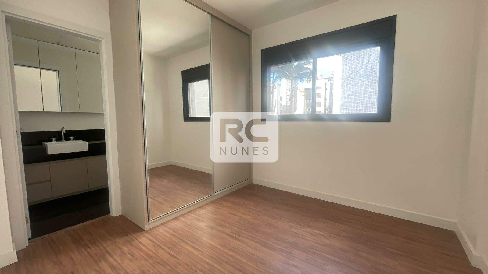 Apartamento à venda no Lourdes: 