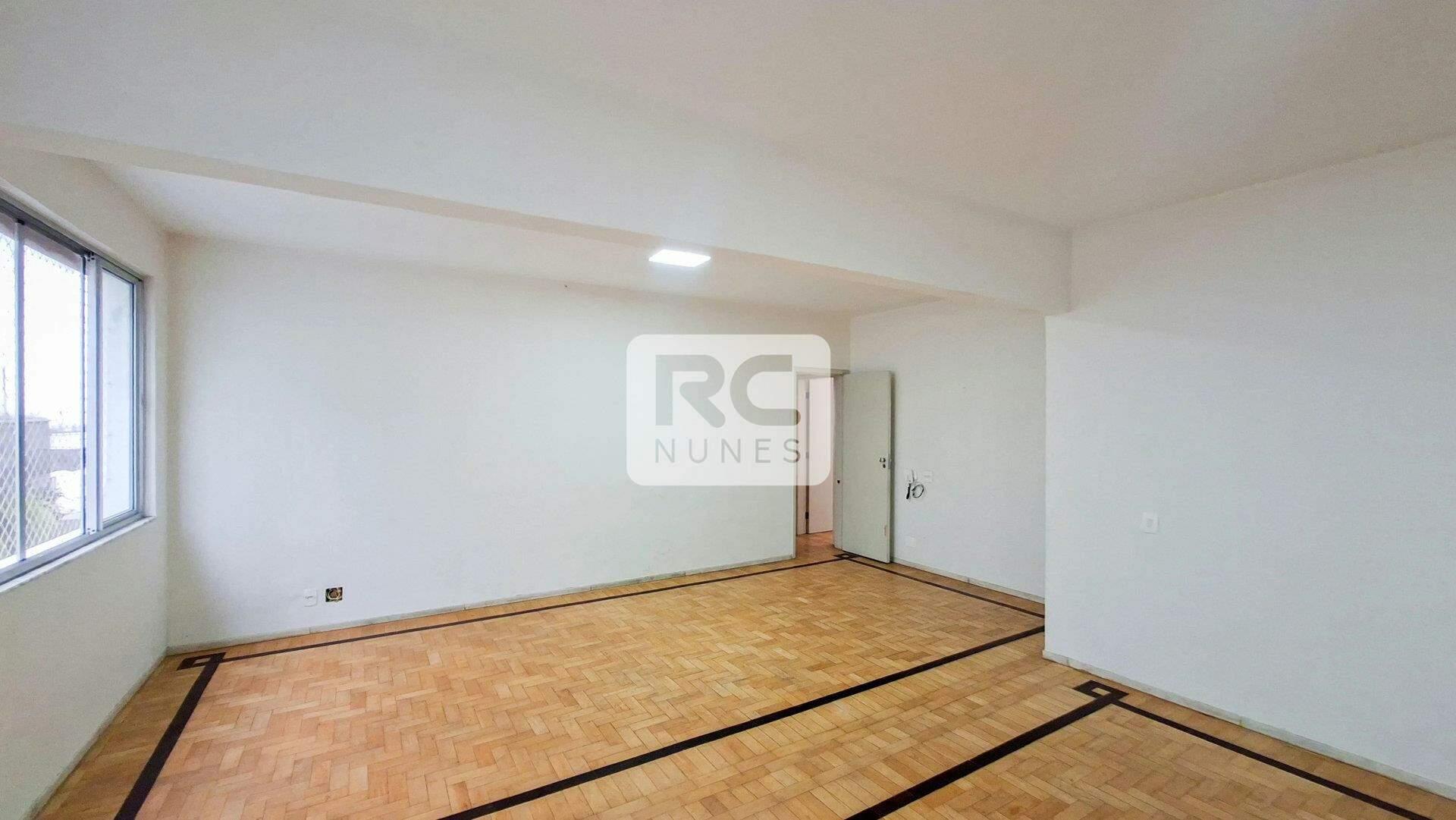 Apartamento à venda no Funcionários: 