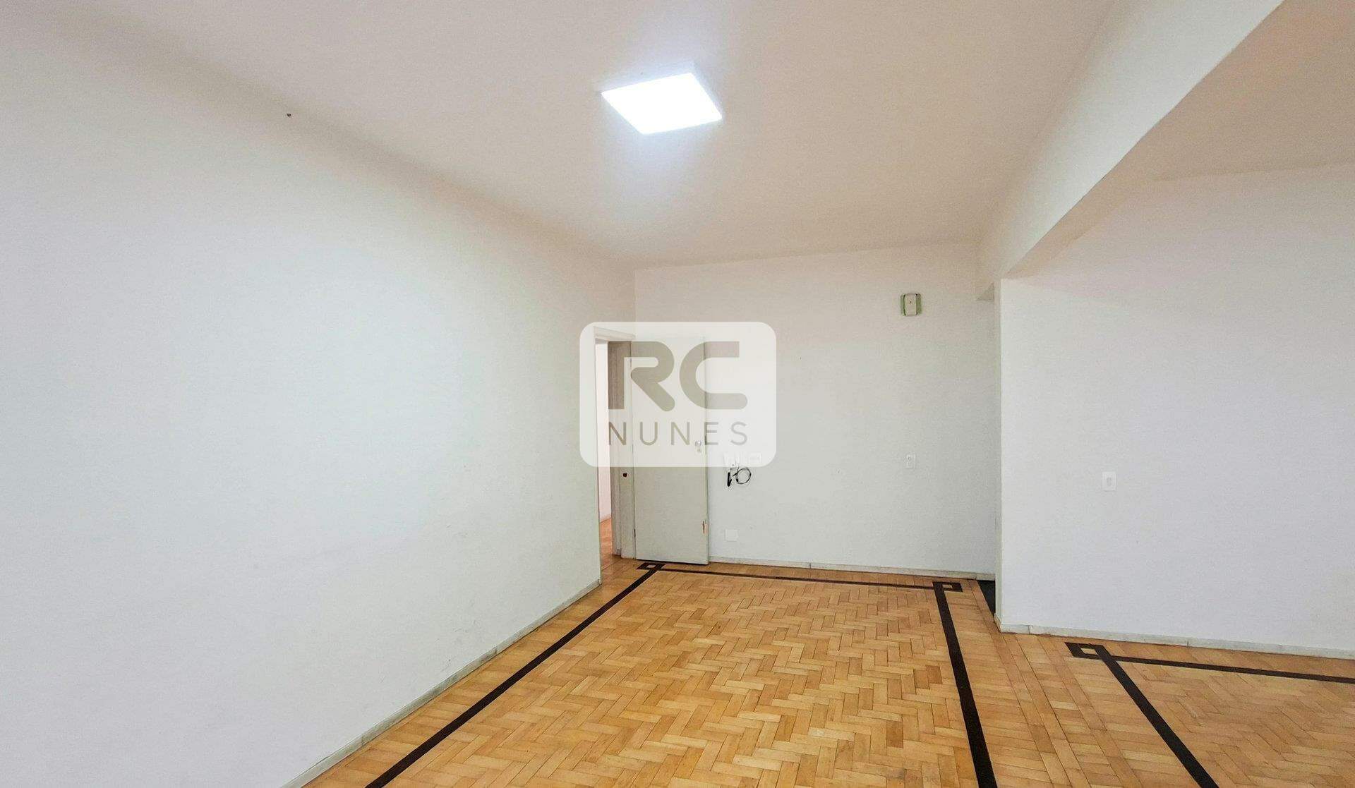 Apartamento à venda no Funcionários: 