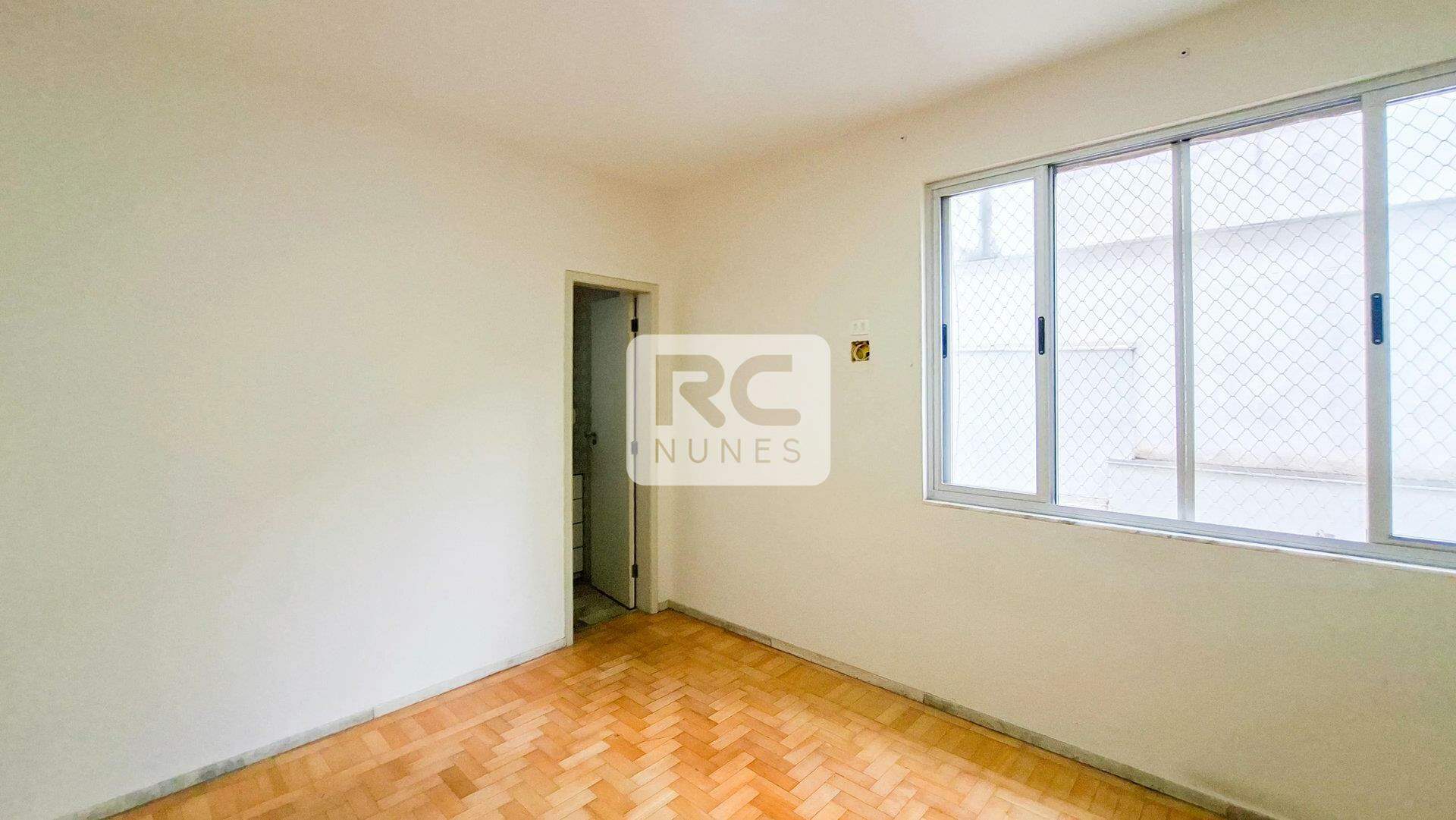 Apartamento à venda no Funcionários: 
