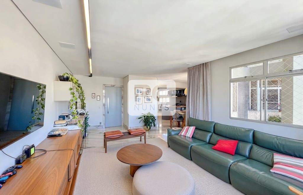 Apartamento à venda no Cruzeiro: 