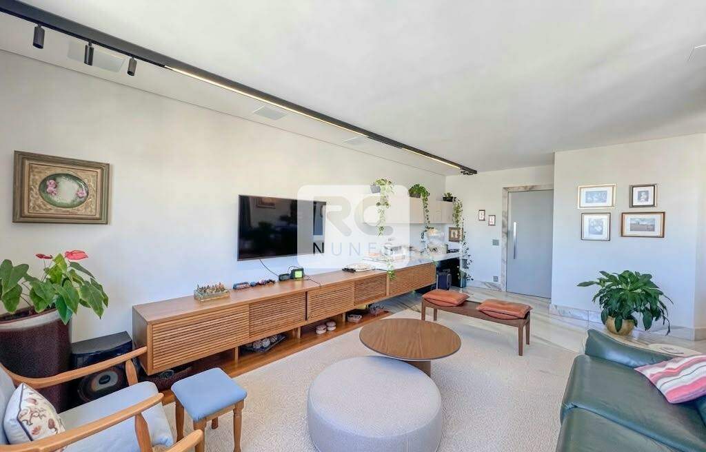 Apartamento à venda no Cruzeiro: 