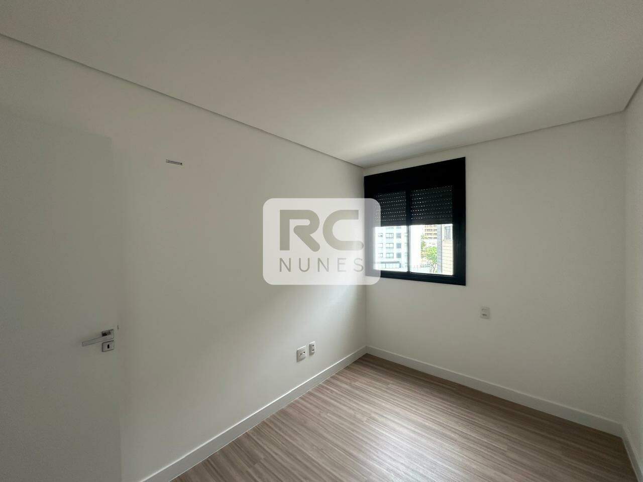 Apartamento à venda no Lourdes: 