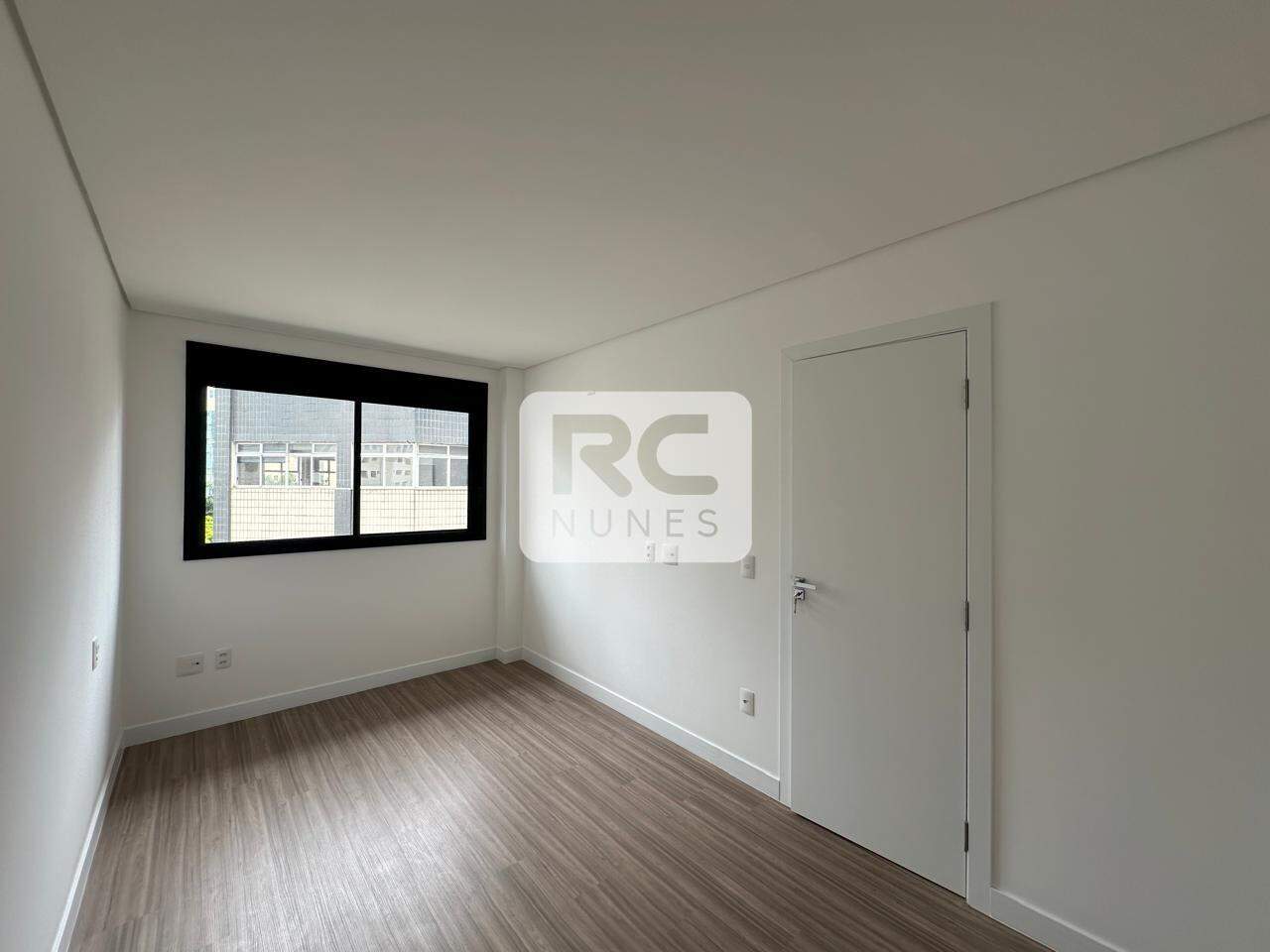 Apartamento à venda no Lourdes: 