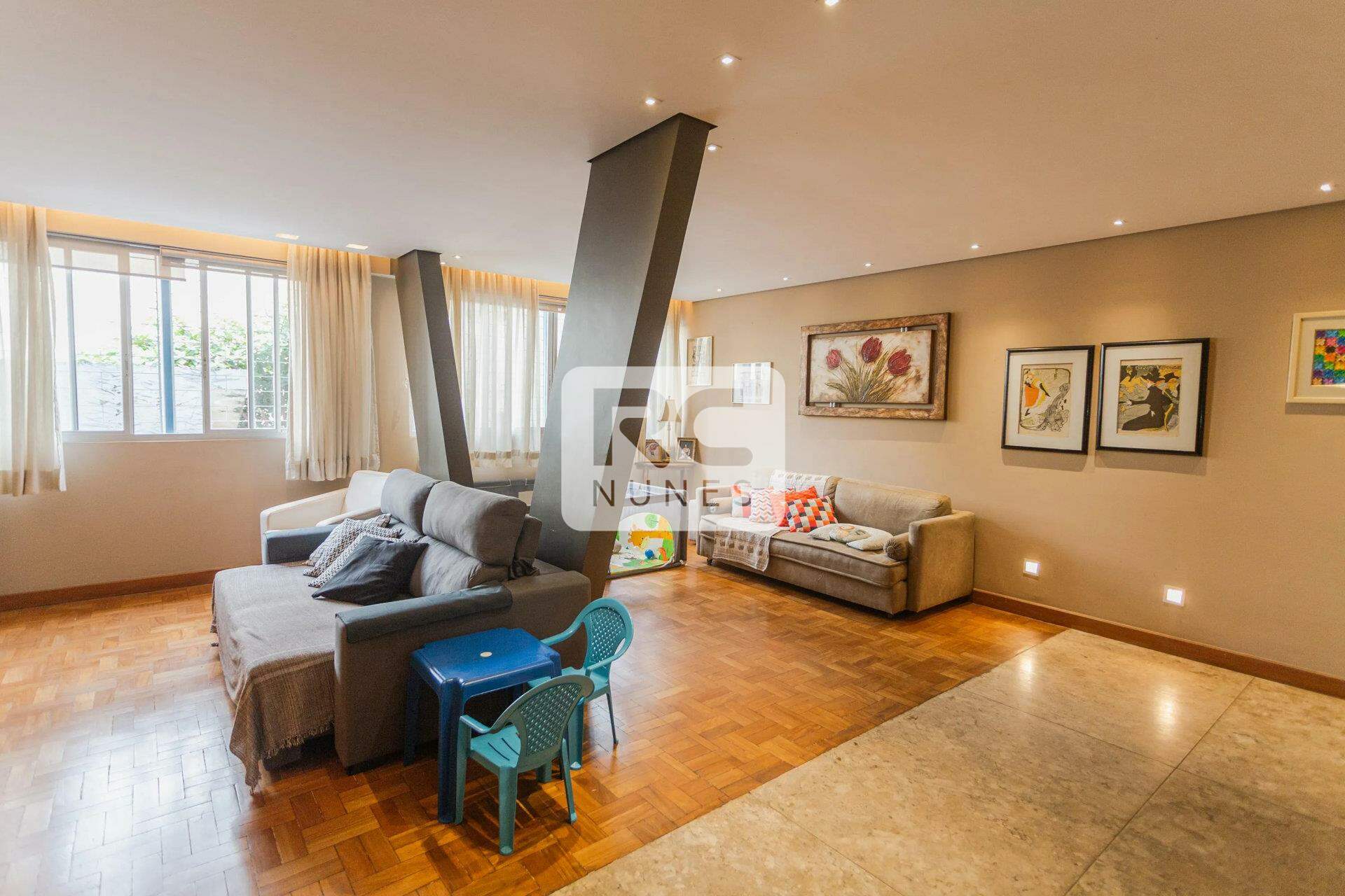 Apartamento à venda no Lourdes: 