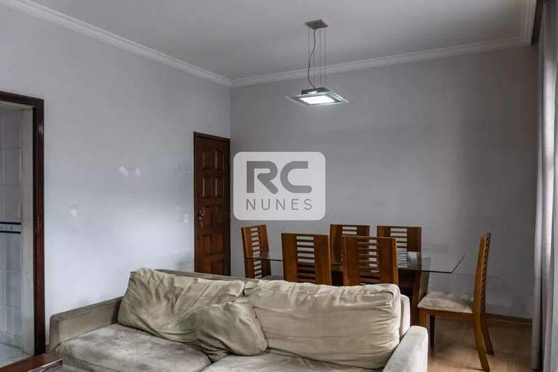 Apartamento à venda no Coração de Jesus: 
