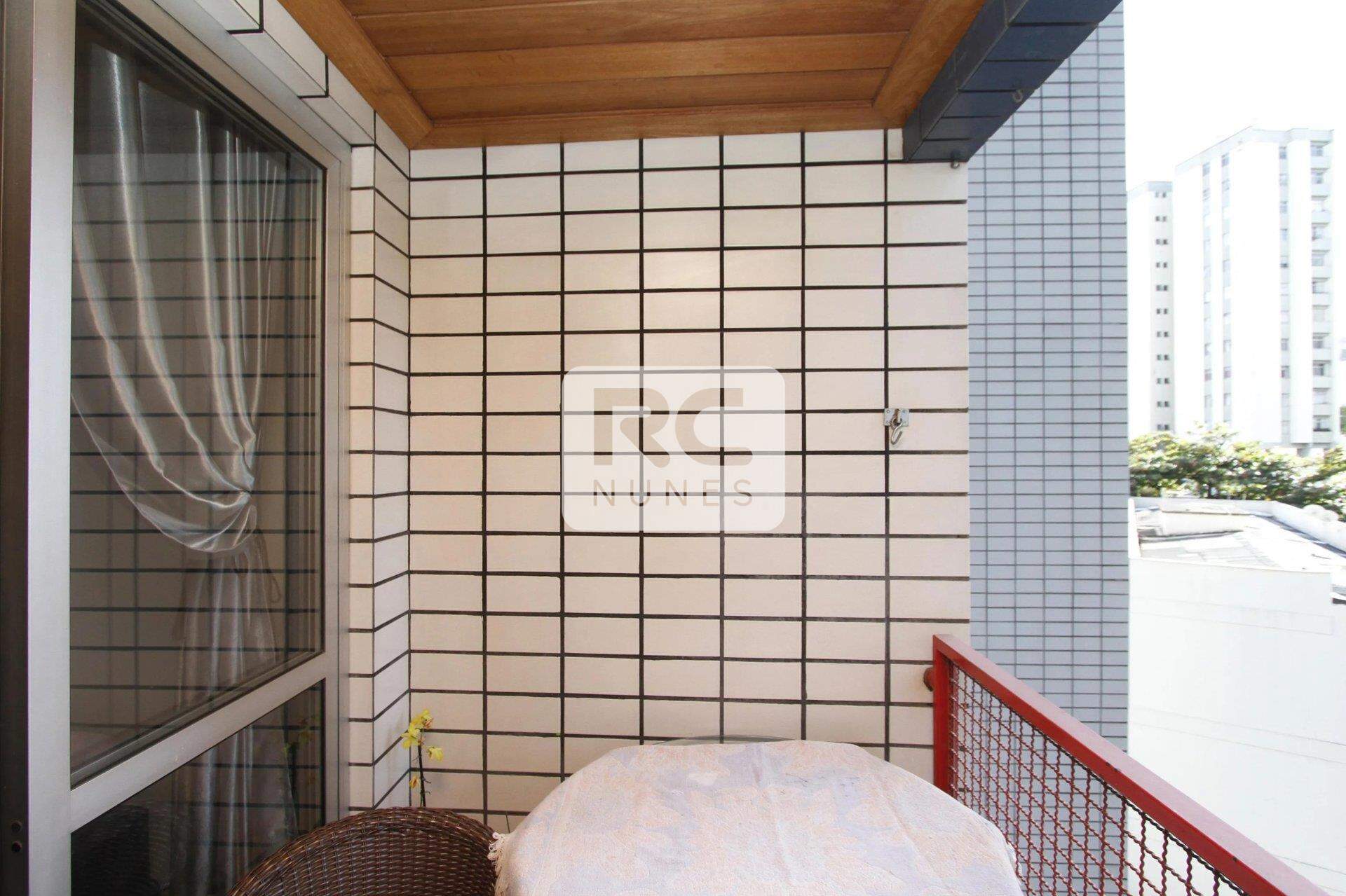 Apartamento à venda no Coração de Jesus: 