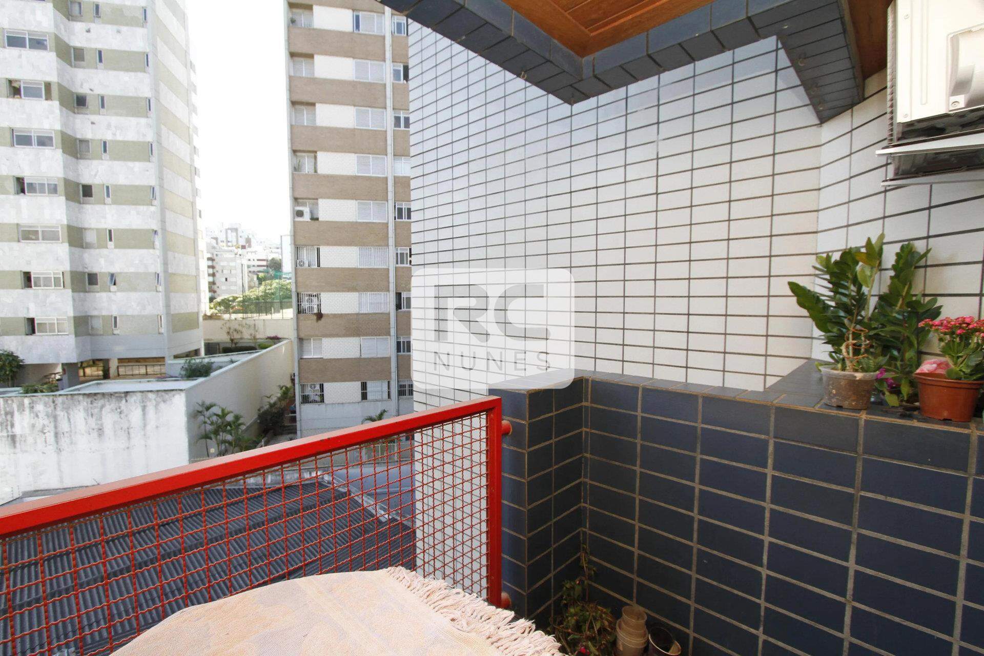 Apartamento à venda no Coração de Jesus: 