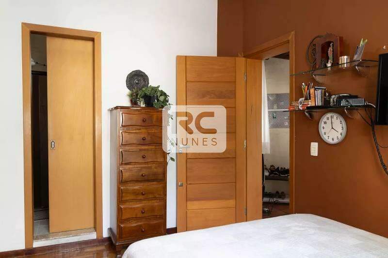 Apartamento à venda no Coração de Jesus: 