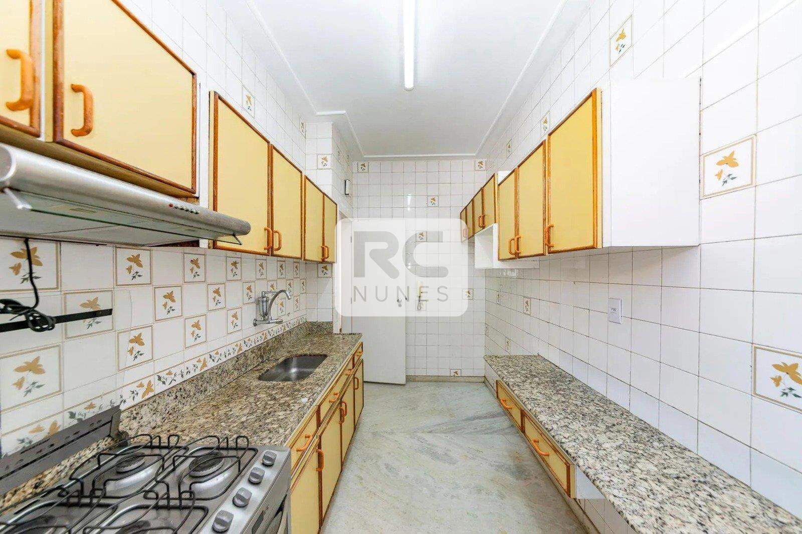 Apartamento à venda no Coração de Jesus: 