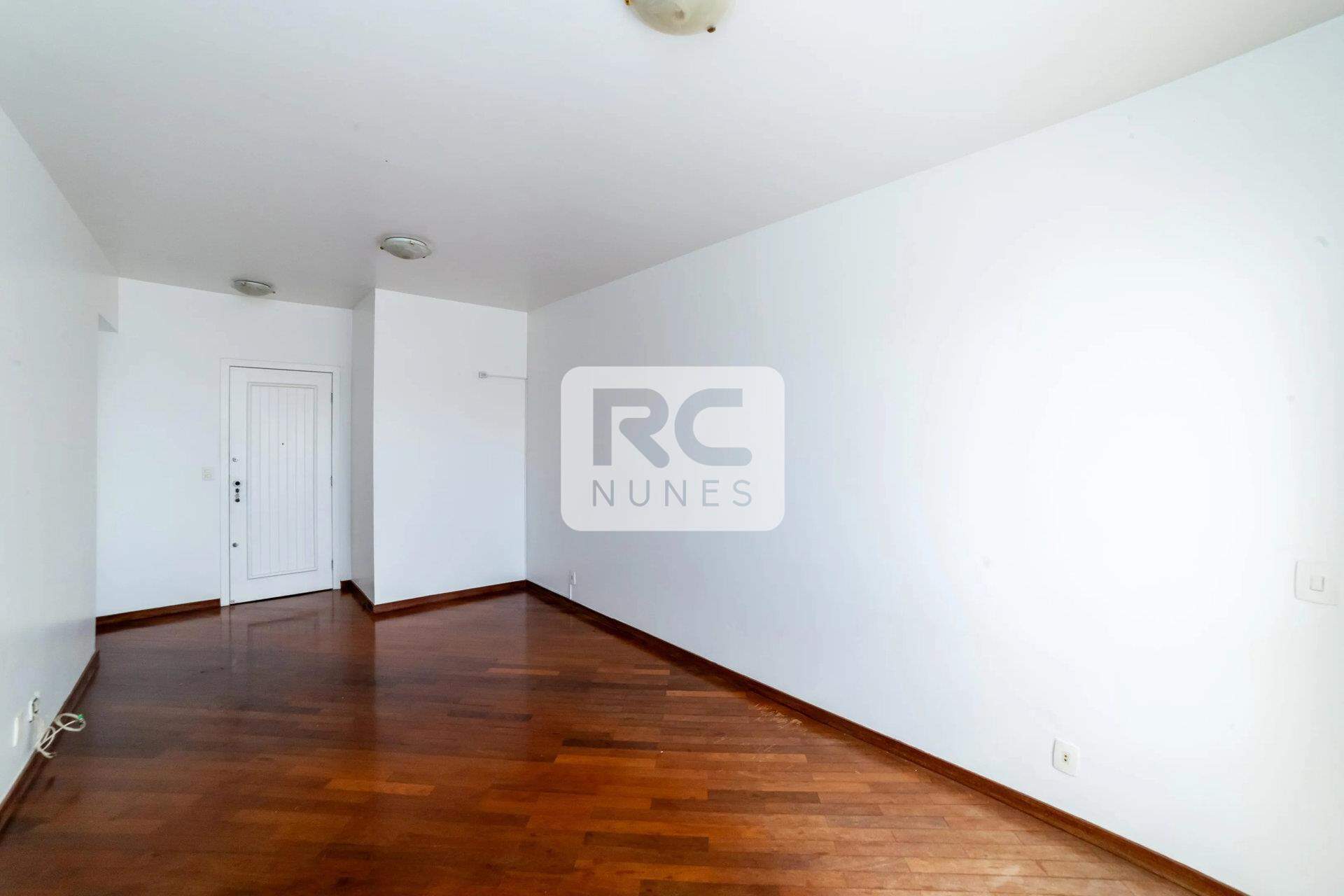 Apartamento à venda no Lourdes: 