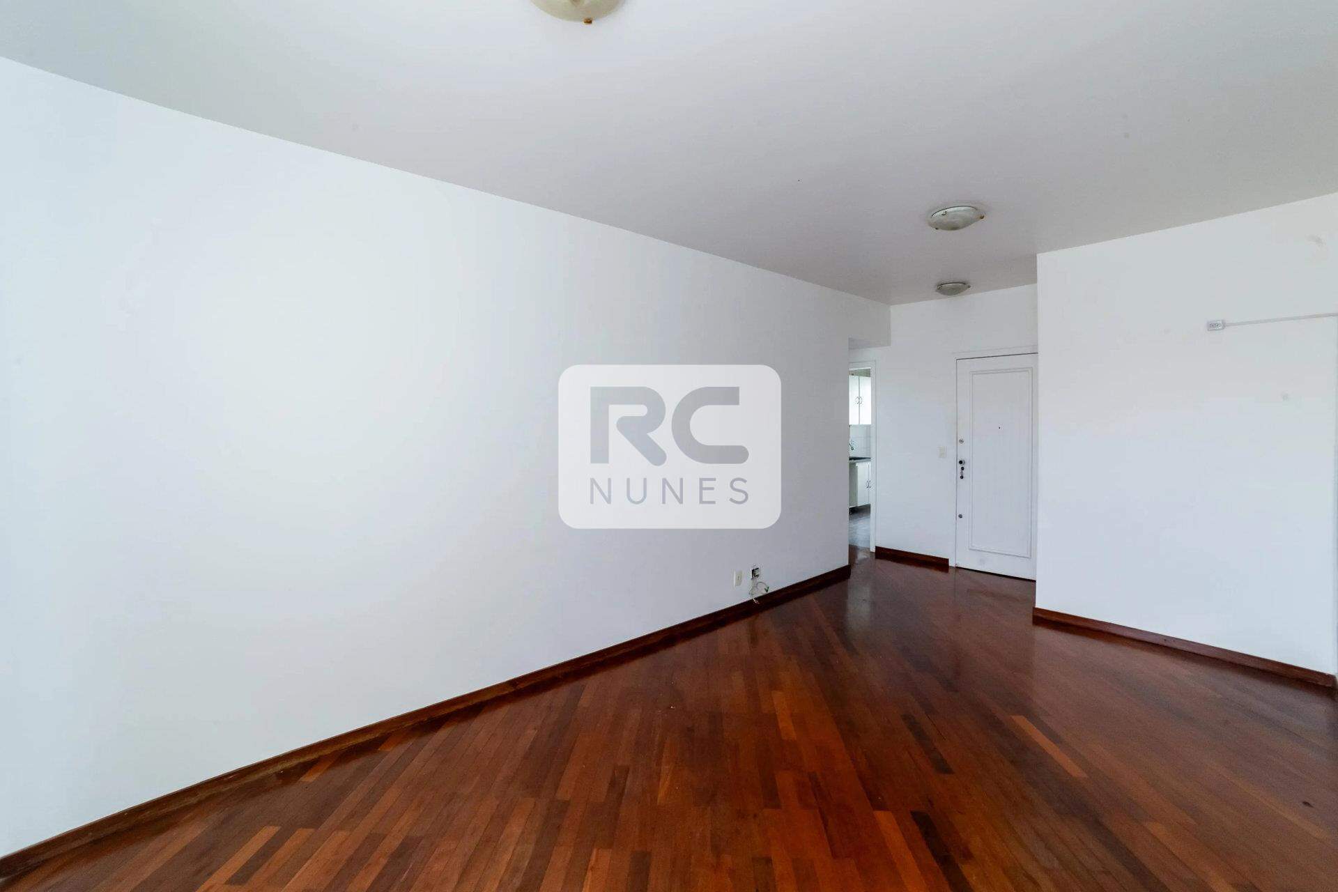 Apartamento à venda no Lourdes: 