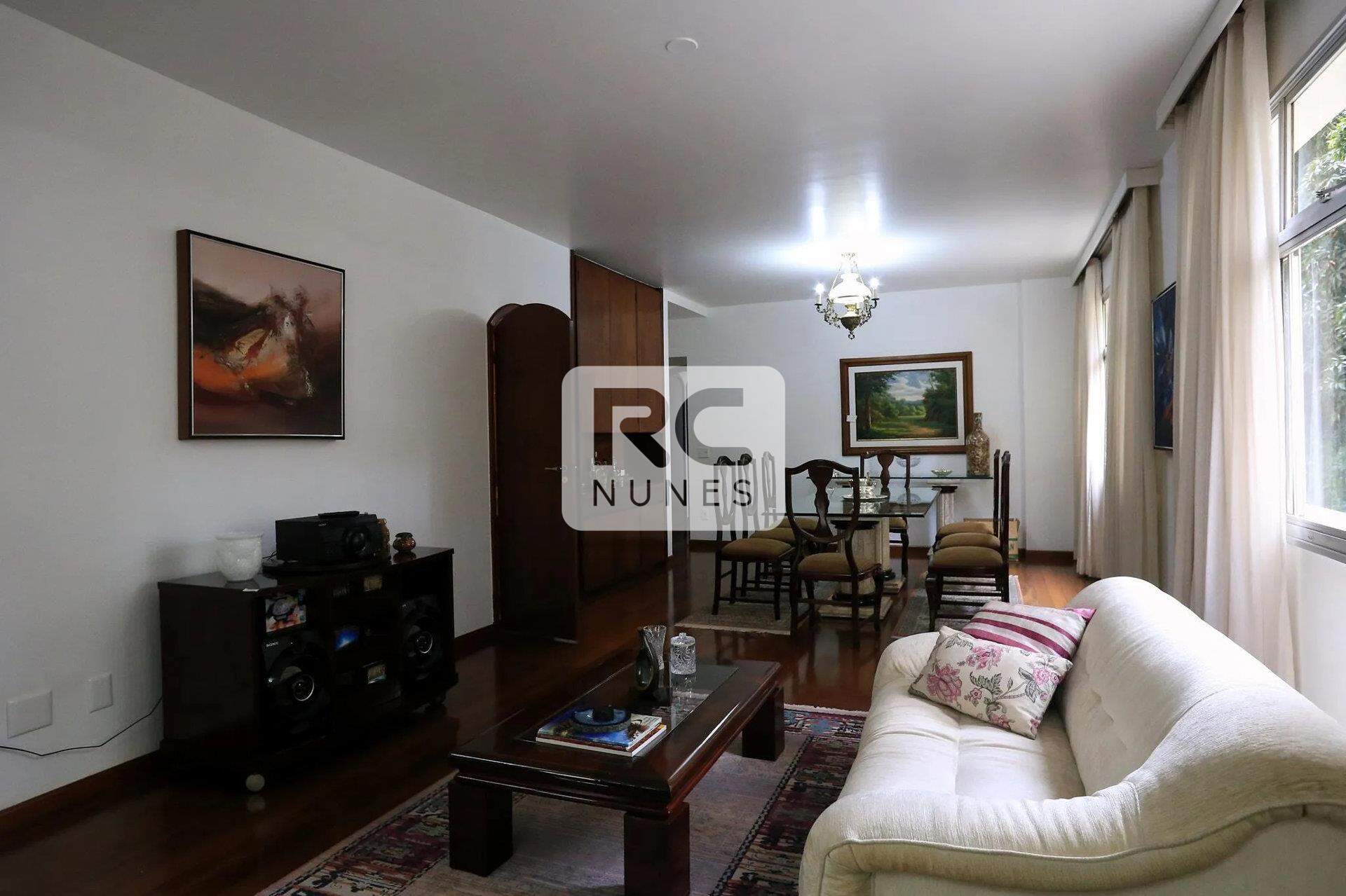 Apartamento à venda no Serra: 