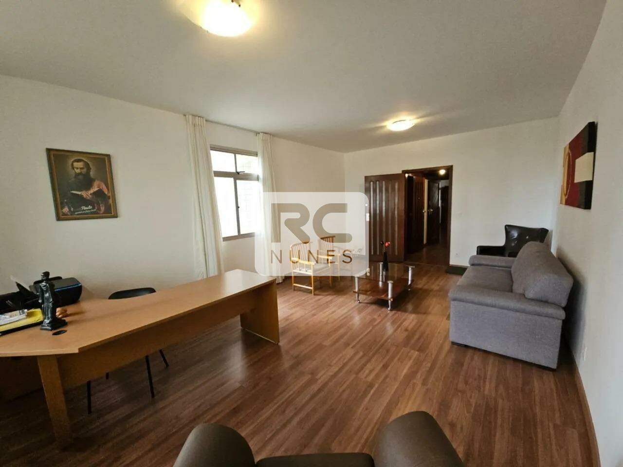 Apartamento à venda no Santo Agostinho: 