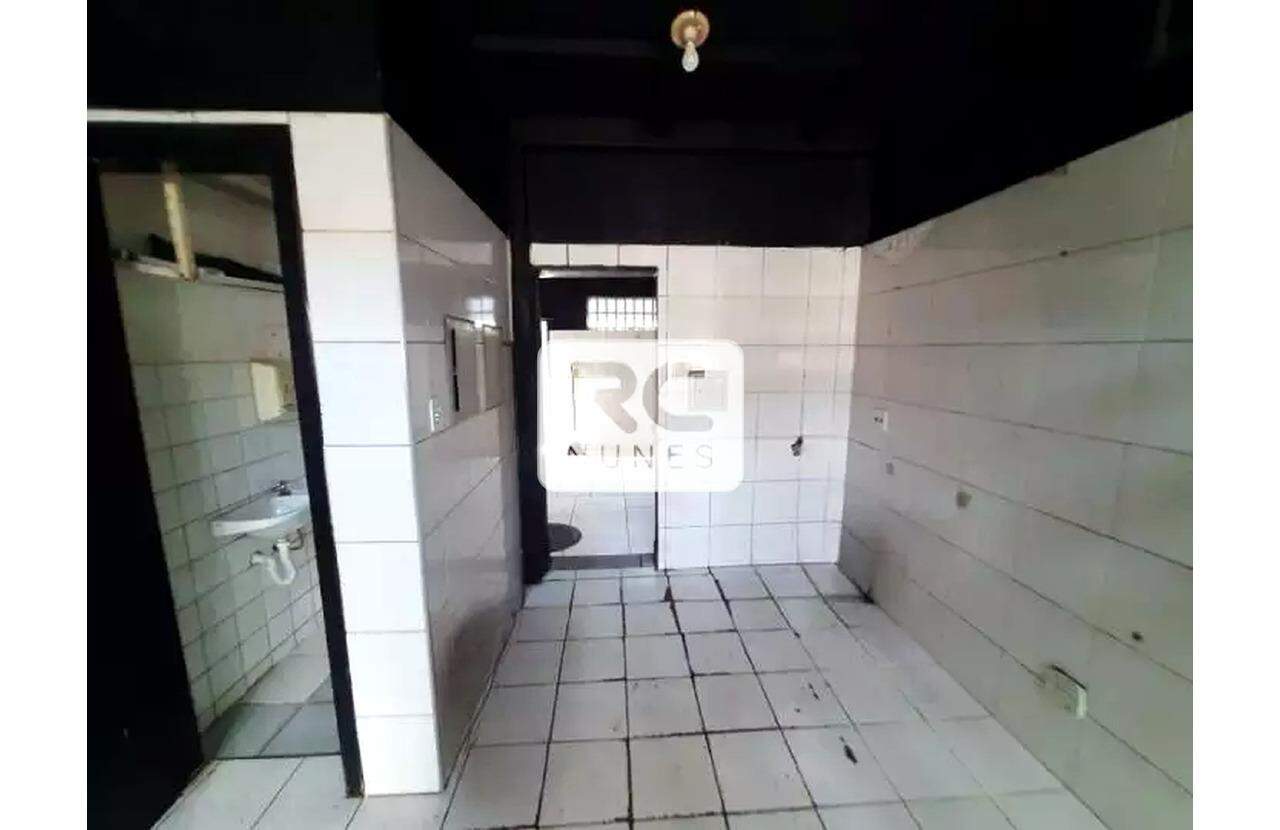 Loja para aluguel no Estoril: 