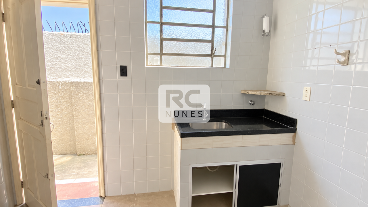 Casa para aluguel em Funcionários - RC Nunes Imóveis: 