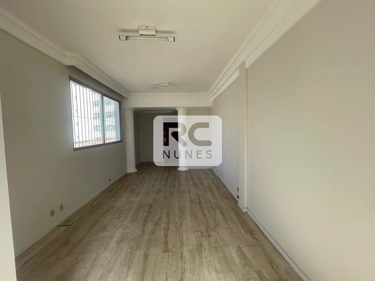 Sala para aluguel no Sion: 