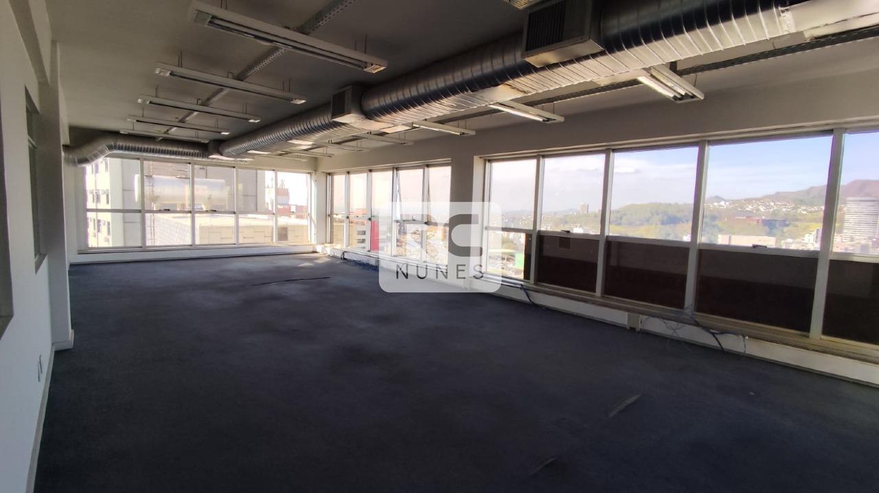 Andar corrido para aluguel no Estoril: 