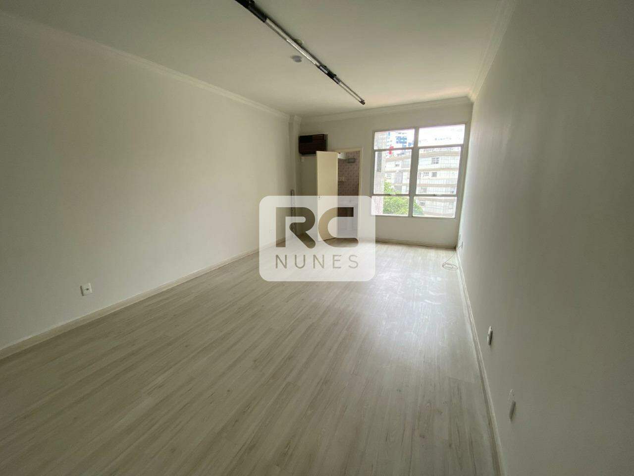 Conjunto de salas para aluguel no Funcionários: 