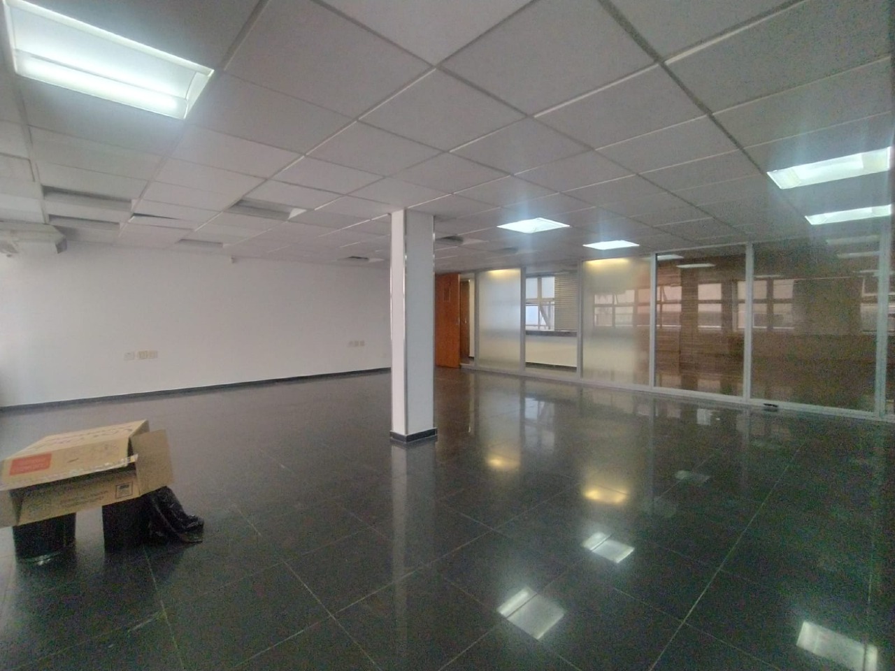 Andar corrido para aluguel no Lourdes: 