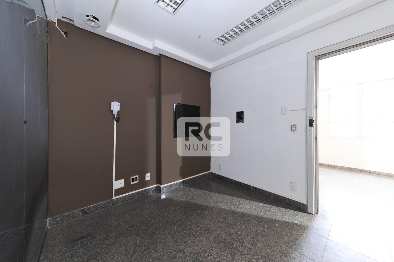 Andar corrido para aluguel no Estoril: 