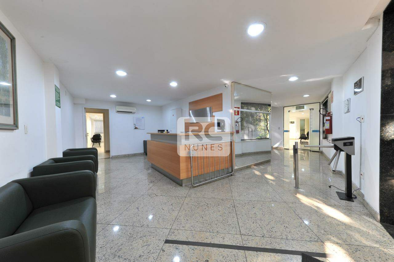 Prédio para aluguel no Carmo: 