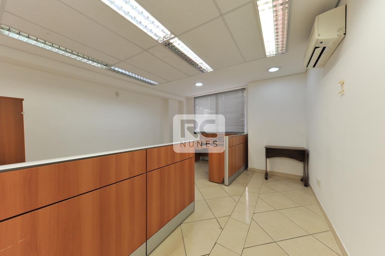 Prédio para aluguel no Carmo: 