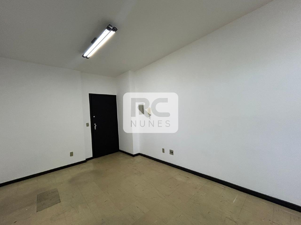 Sala para aluguel no Santo Agostinho: 