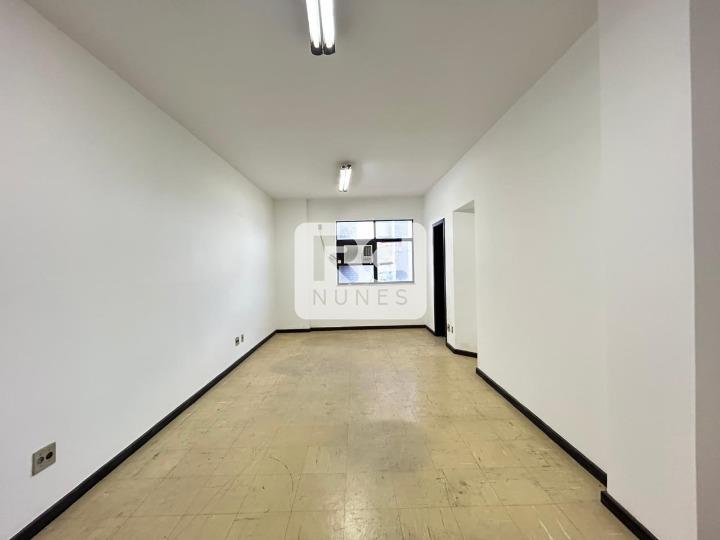 Sala para aluguel no Santo Agostinho: 