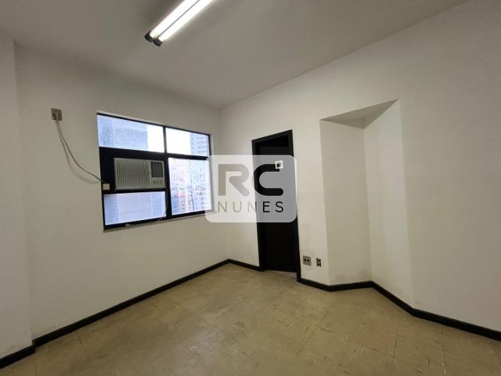 Sala para aluguel no Santo Agostinho: 