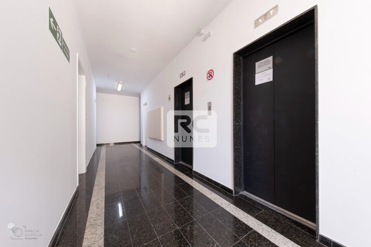 Sala para aluguel no Santo Agostinho: 