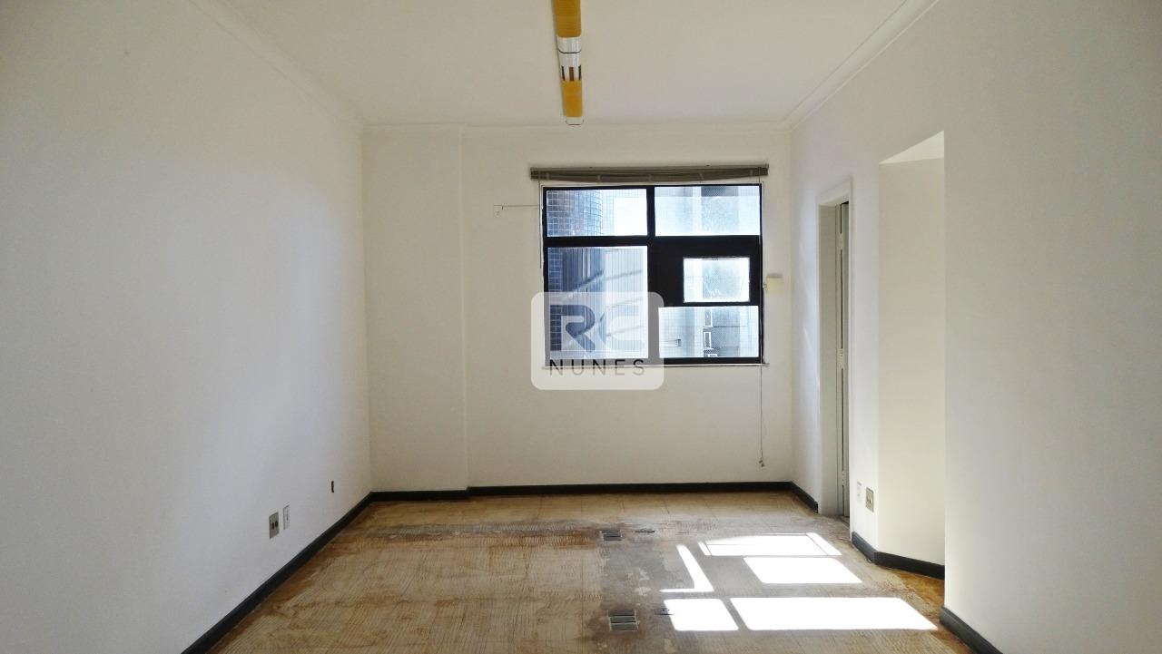 Sala para aluguel no Santo Agostinho: 