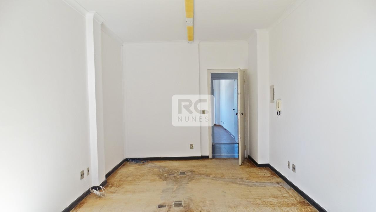 Sala para aluguel no Santo Agostinho: 