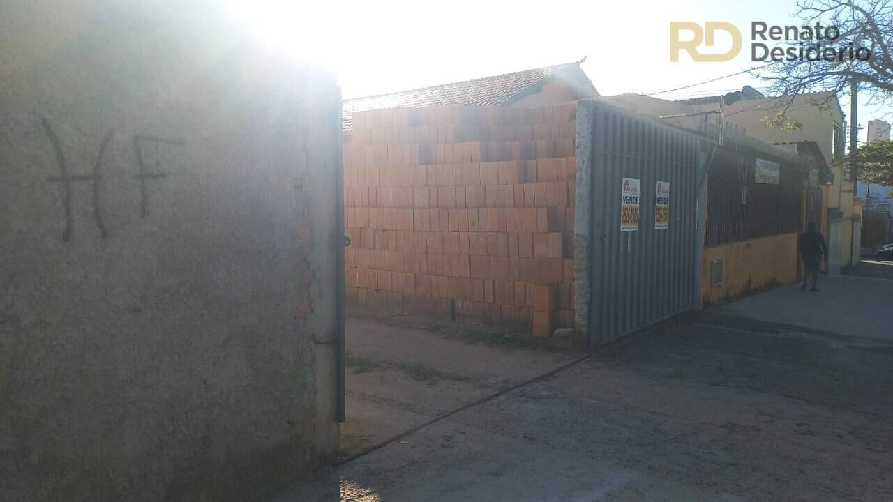 Terreno à venda no Sagrada Família: WhatsApp Image 2024-05-15 at 09.51