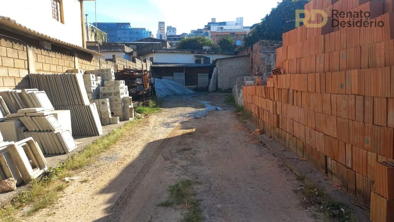 Terreno à venda no Sagrada Família: WhatsApp Image 2024-05-15 at 09.51